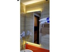 定制浴室防雾镜智能LED浴室镜酒店定制智能卫浴灯镜招代理加盟