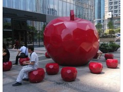 常州 广场不锈钢几何切面苹果雕塑 水果坐凳摆件制作