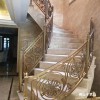 欧式铜制楼梯扶手看了让人充满美丽幻想