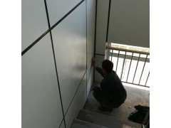楼梯间内墙密拼铝板
