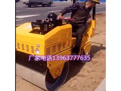 大庆市手推式一轮泥土压实机轮宽70公分的压路机
