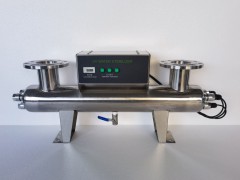 紫外線消毒器FH-UV50T
